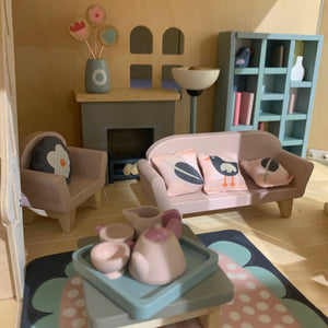 Dolls House Sitting Room Furniture