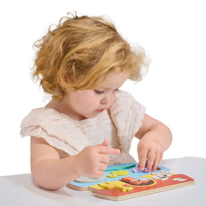Shape Sorting Ark Tray