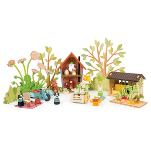 Merrywood Garden Scene